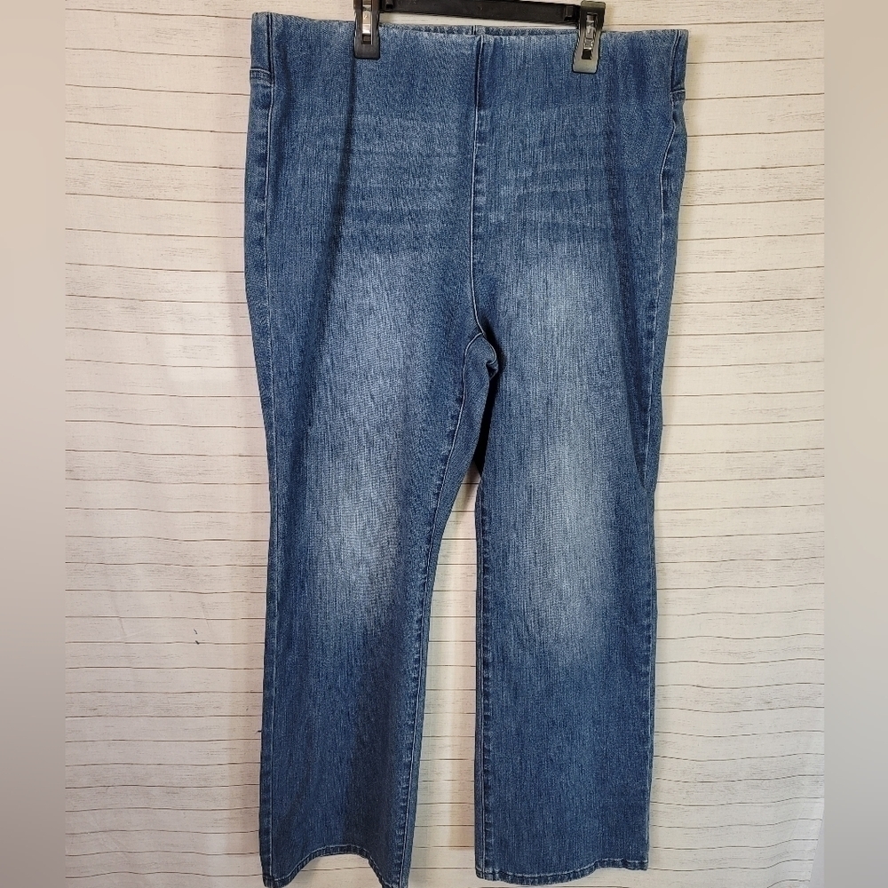 SOFT SURROUNDINGS PULL ON DENIM WIDE LEG BOOT CUT JEANS, SZ XL